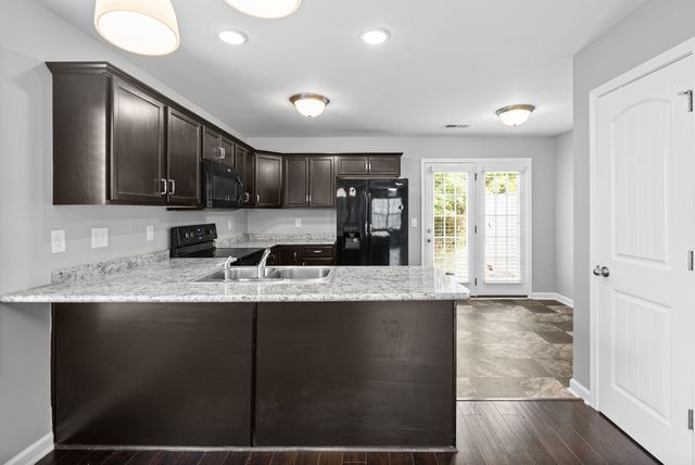 365 Sam Houston Cir, Clarksville, TN 37040