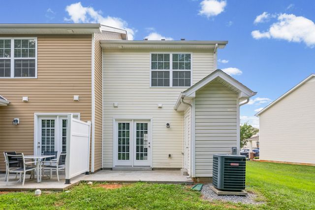 365 Sam Houston Cir, Clarksville, TN 37040