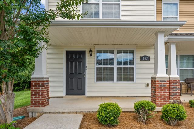 365 Sam Houston Cir, Clarksville, TN 37040
