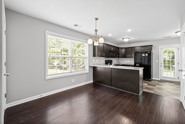365 Sam Houston Cir, Clarksville, TN 37040