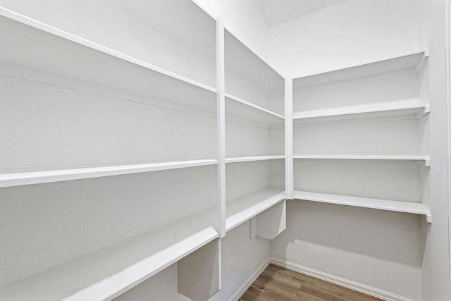 7434 Bartoncliff Drive, Katy, TX 77493