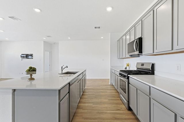 7434 Bartoncliff Drive, Katy, TX 77493