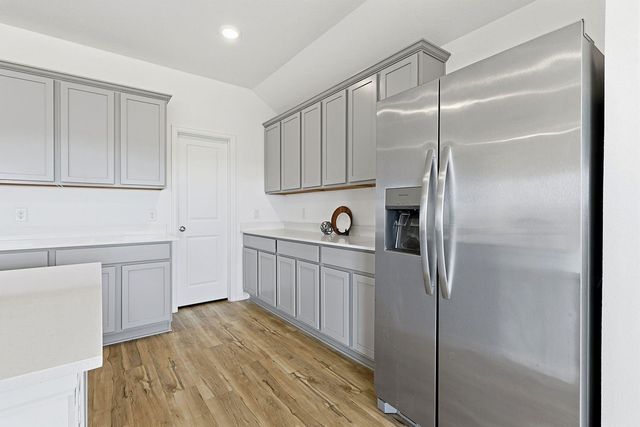 7434 Bartoncliff Drive, Katy, TX 77493