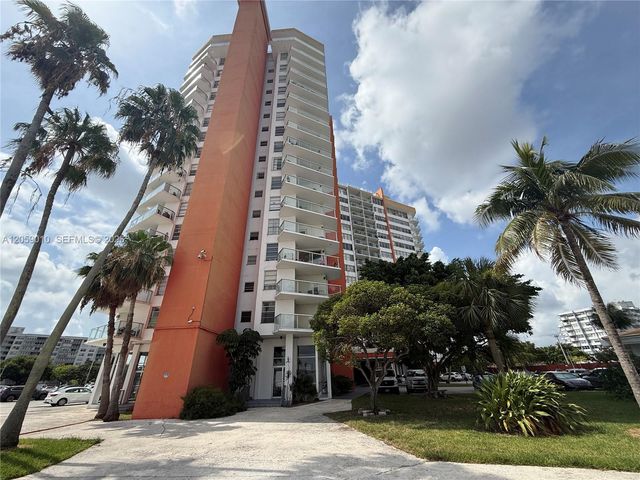 1351 NE Miami Gardens Dr 1215E, Miami, FL 33179