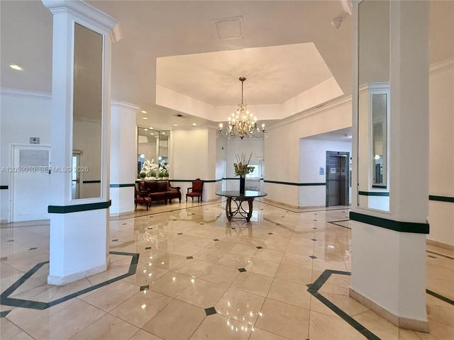 1351 NE Miami Gardens Dr 1215E, Miami, FL 33179