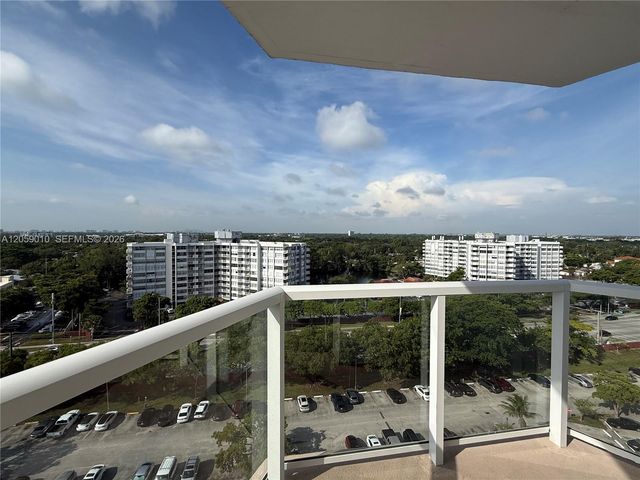 1351 NE Miami Gardens Dr 1215E, Miami, FL 33179