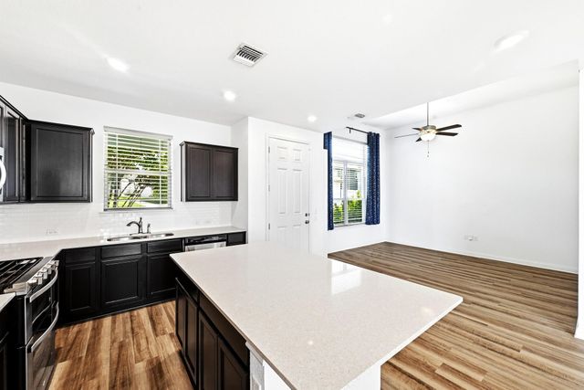 7903 Sutcliffe DR, Austin, TX 78744