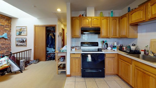 97 Hudson St 4, Boston, MA 02111