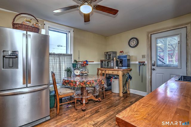 1596 Main Street, Stratford, CT 06615