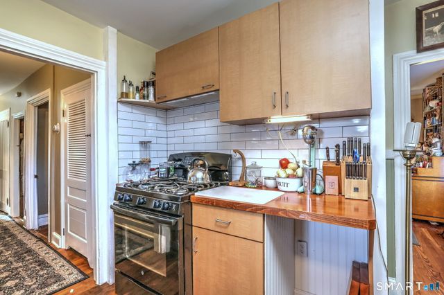 1596 Main Street, Stratford, CT 06615