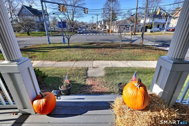 1596 Main Street, Stratford, CT 06615