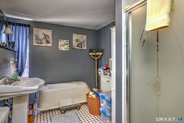 1596 Main Street, Stratford, CT 06615