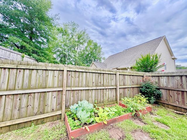 3814 Pond View Court, Columbus, GA 31907