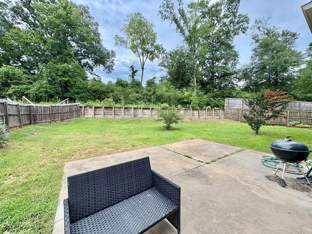 3814 Pond View Court, Columbus, GA 31907
