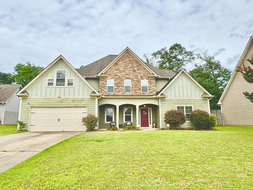 3814 Pond View Court, Columbus, GA 31907