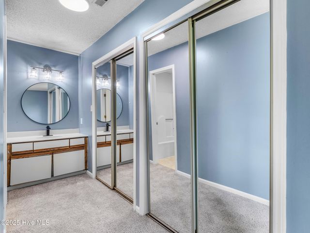 600 Foxfire Circle, Jacksonville, NC 28546