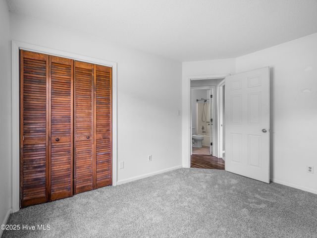 600 Foxfire Circle, Jacksonville, NC 28546