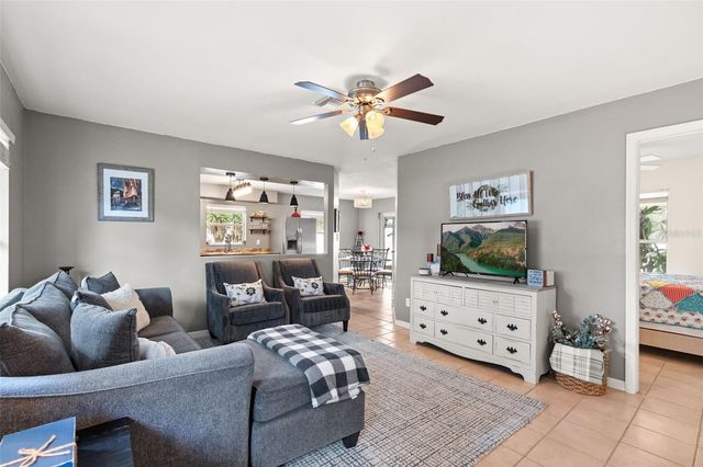 503 DOROTHY CIRCLE, Eustis, FL 32726