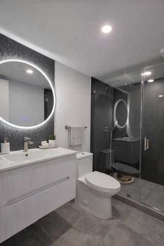 8704 NW 35Th Street 204, Coral Springs, FL 33065