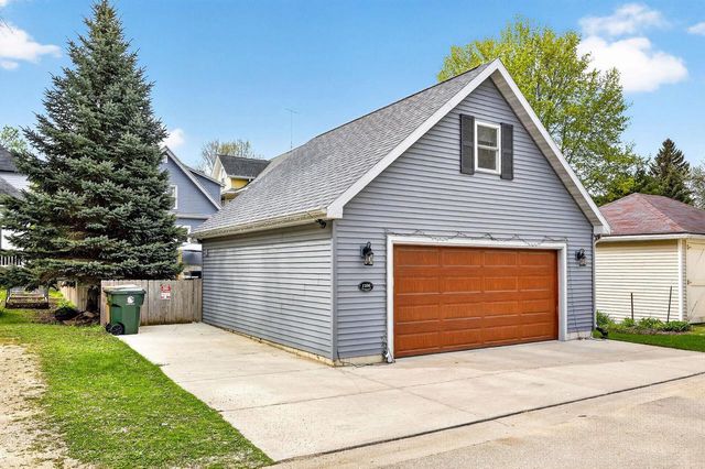 1208 Chandler Street, Madison, WI 53715