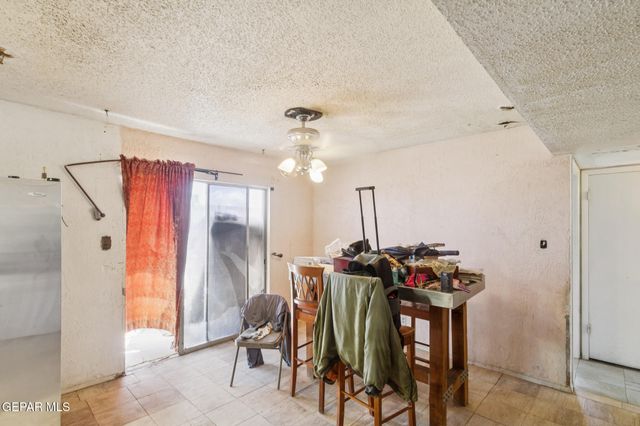 5748 Corsicana Avenue, El Paso, TX 79924