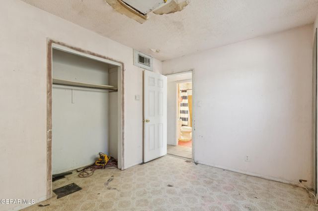 5748 Corsicana Avenue, El Paso, TX 79924