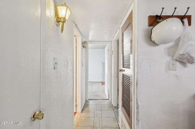 5748 Corsicana Avenue, El Paso, TX 79924
