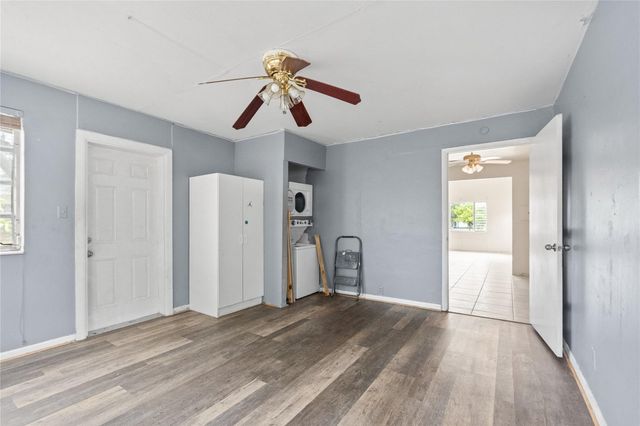 5705 Harding St, Hollywood, FL 33021