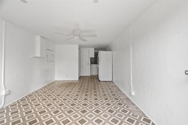 5705 Harding St, Hollywood, FL 33021