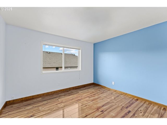 13931 Se ROLLING MEADOWS Dr, Happy Valley, OR 97086