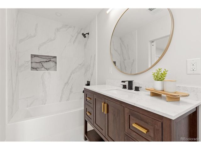 11895 W 35th Ave, Wheat Ridge, CO 80033