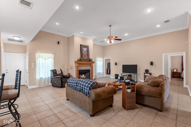 129 Wax Wing Street, Stonewall, LA 71078