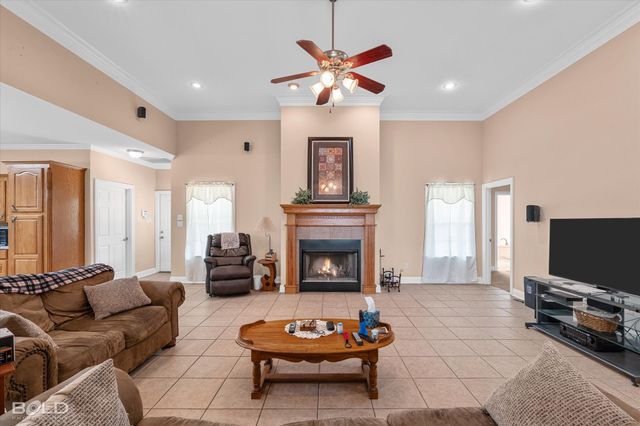 129 Wax Wing Street, Stonewall, LA 71078