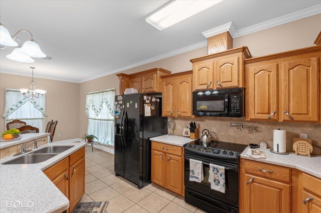 129 Wax Wing Street, Stonewall, LA 71078