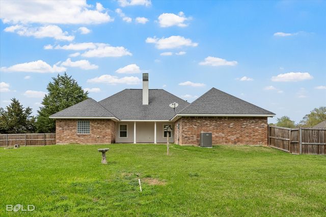 129 Wax Wing Street, Stonewall, LA 71078