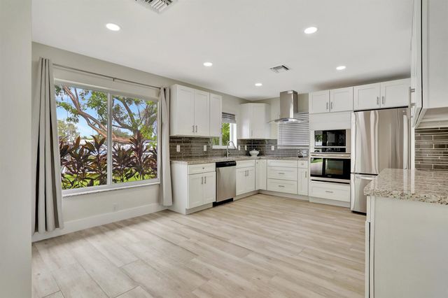 421 SE 5 Terrace, Pompano Beach, FL 33060