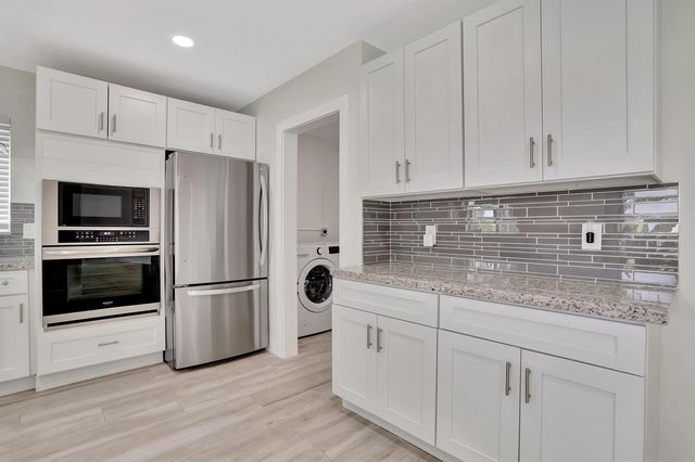 421 SE 5 Terrace, Pompano Beach, FL 33060