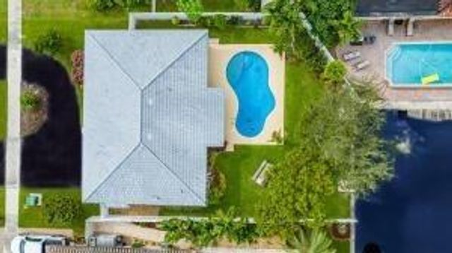 421 SE 5 Terrace, Pompano Beach, FL 33060