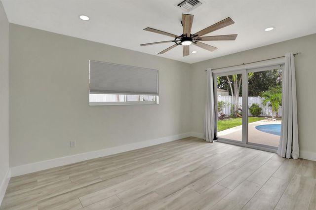 421 SE 5 Terrace, Pompano Beach, FL 33060