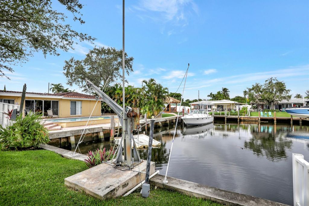 421 SE 5 Terrace, Pompano Beach, FL 33060