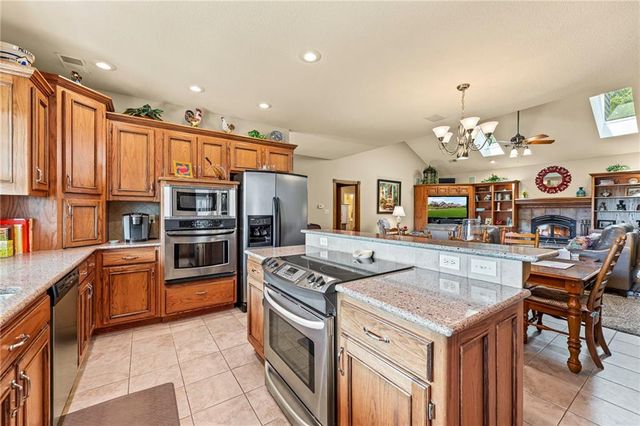 2400 S Outer Belt Road, Oak Grove, MO 64075