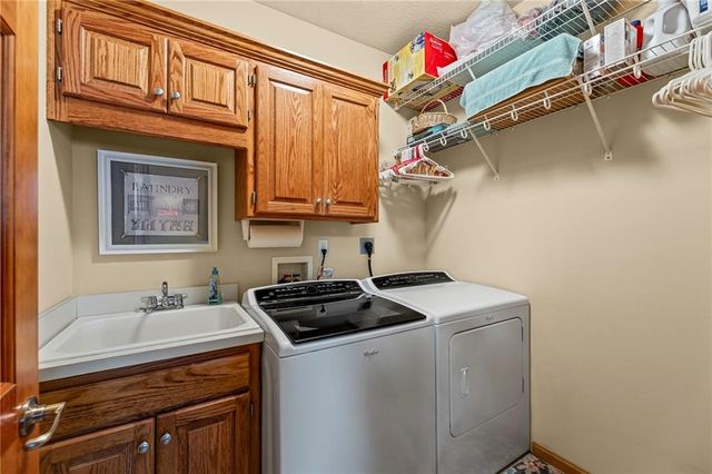 2400 S Outer Belt Road, Oak Grove, MO 64075