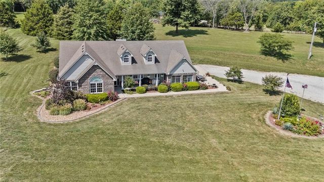 2400 S Outer Belt Road, Oak Grove, MO 64075