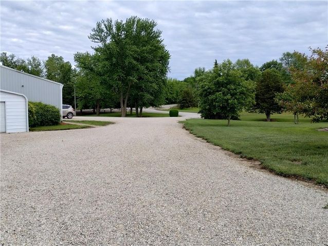 2400 S Outer Belt Road, Oak Grove, MO 64075