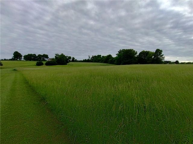2400 S Outer Belt Road, Oak Grove, MO 64075