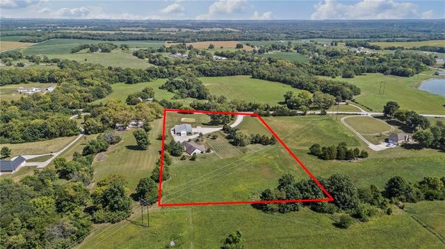 2400 S Outer Belt Road, Oak Grove, MO 64075