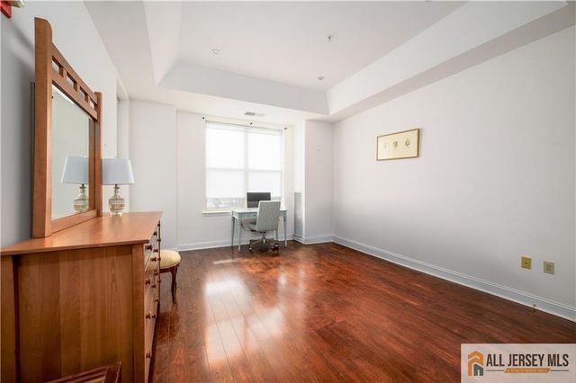 2123 Windrow Drive 2123, Plainsboro, NJ 08540