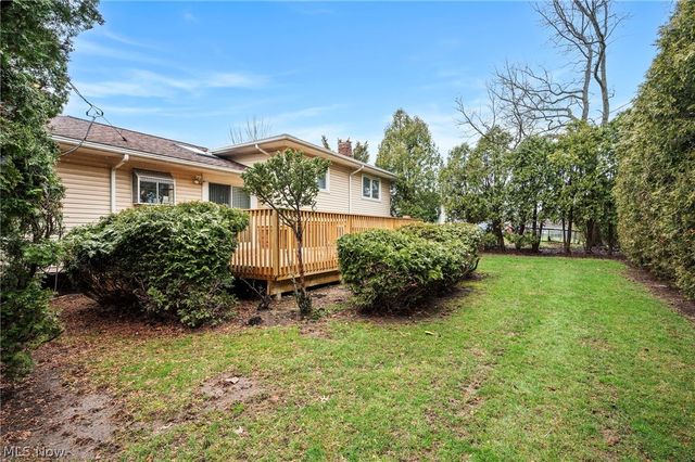 2619 S Green Road, Beachwood, OH 44122