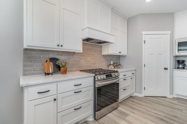 21057 Tippecanoe Street NE, East Bethel, MN 55011