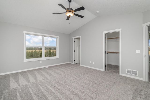 21057 Tippecanoe Street NE, East Bethel, MN 55011